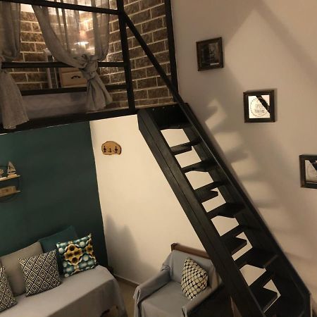 Small Cosy House Lavrion Apartment Luaran gambar