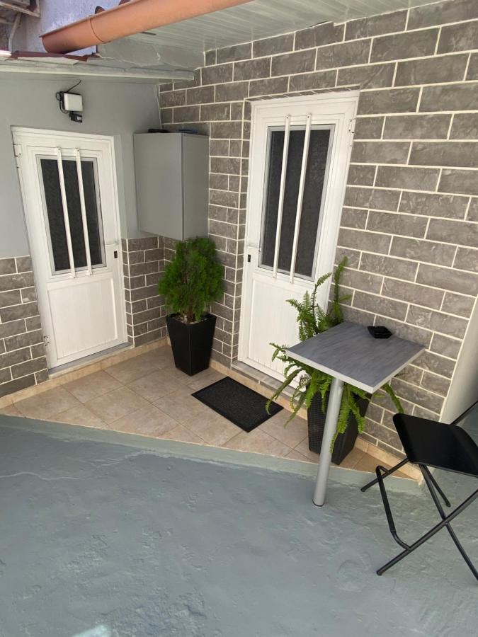Small Cosy House Lavrion Apartment Luaran gambar
